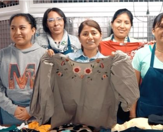 Moda sostenible que transforma vida de mujeres privadas de su libertad